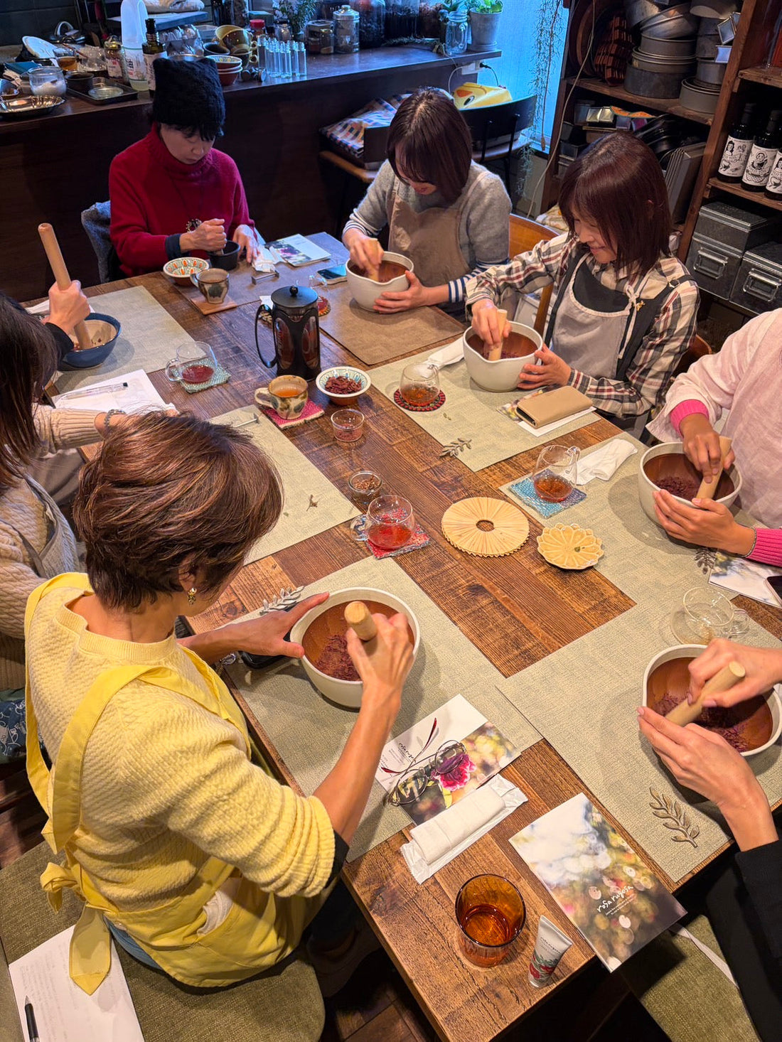 北海道・浦幌から神戸へ。ハマナスの香りと「おいしい」を分かち合った一日